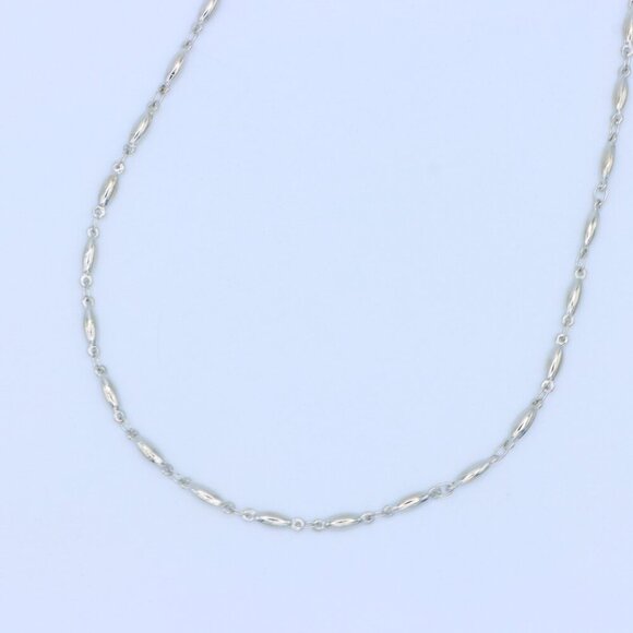 Delicate & Contemporary Necklace Chain, A Lovely Choice for Women, EVCH1819 - Picture 9 of 10